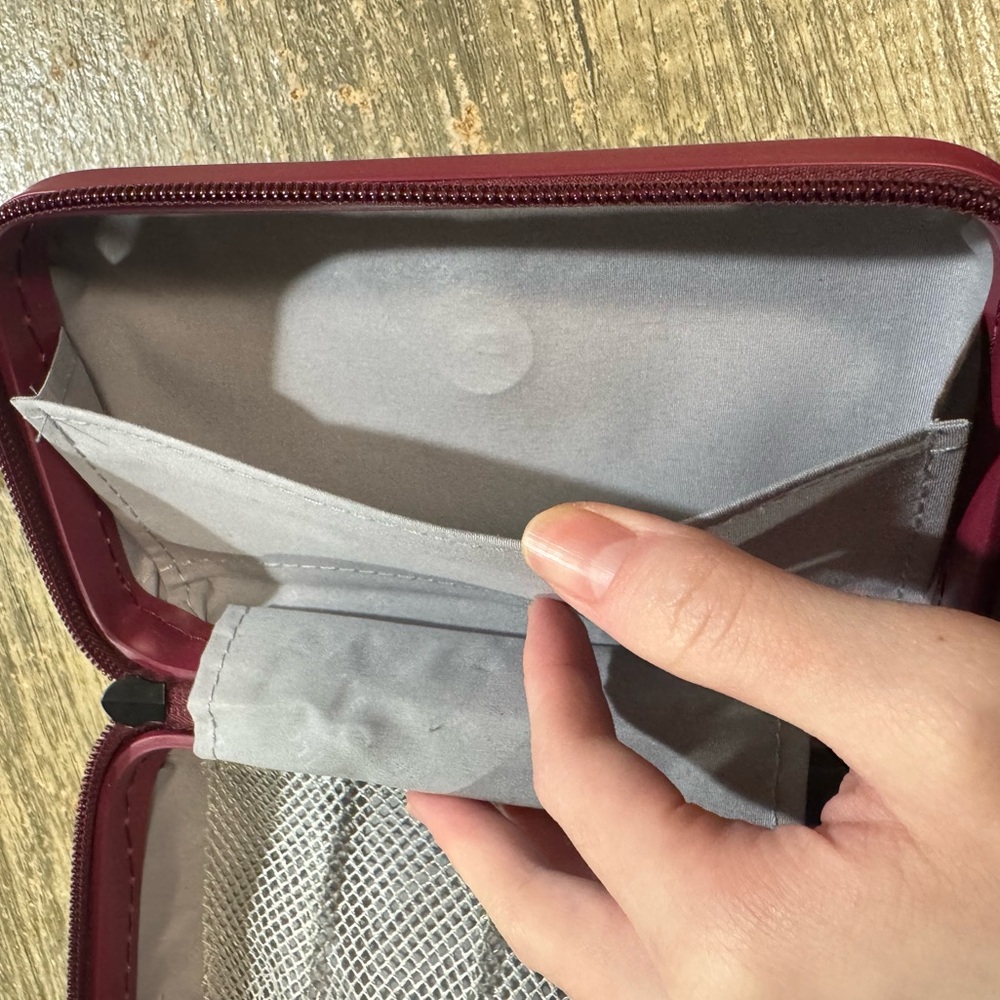 Makeup bag - Picture 11 of 11